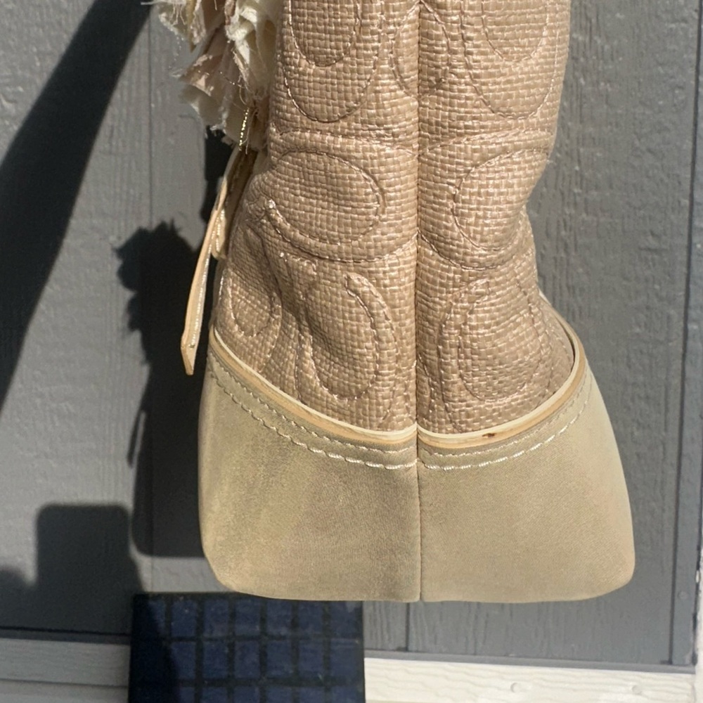 Coach Poppy Gold Straw Tote! NWT! - Picture 12 of 12